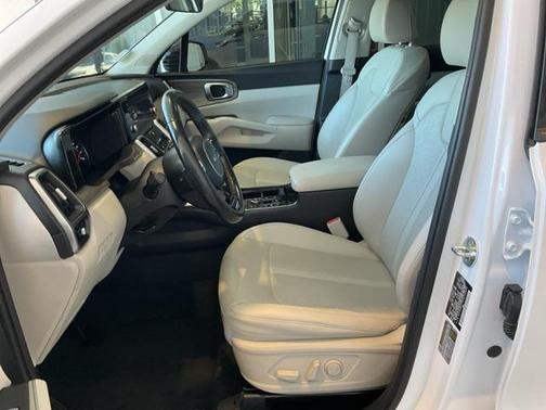 2023 Kia Sorento EX