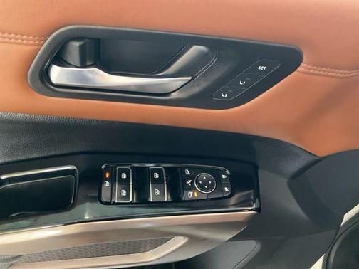 Pearl White Tricoat 2023 Nissan Pathfinder Platinum FWD