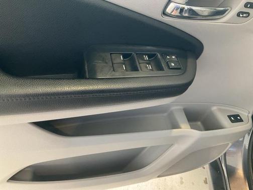 2022 Honda Pilot Touring 8-Passenger