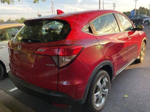 Milano Red 2018 Honda HR-V LX