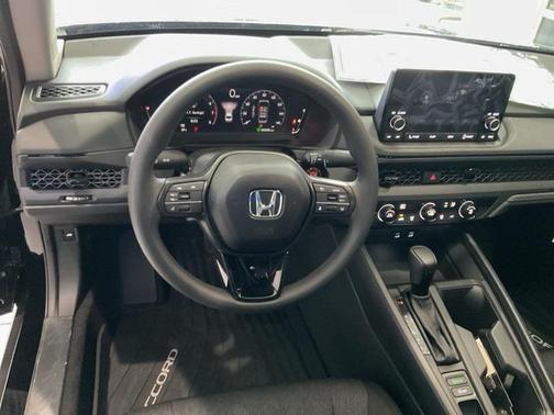 2025 Honda Accord LX 1.5T