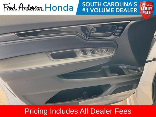 Platinum White Pearl 2026 Honda Odyssey Touring