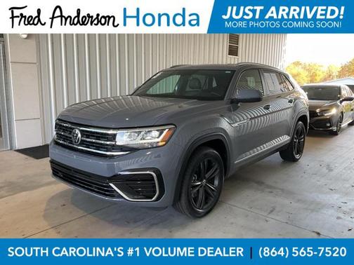 2021 Volkswagen Atlas Cross Sport 3.6L V6 SE w/Technology R-Line