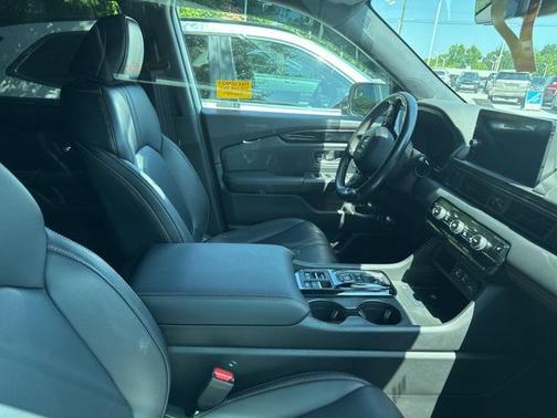 2023 Honda Pilot AWD TrailSport