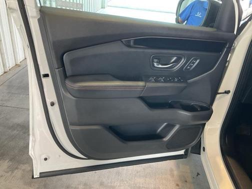2023 Honda Pilot AWD TrailSport