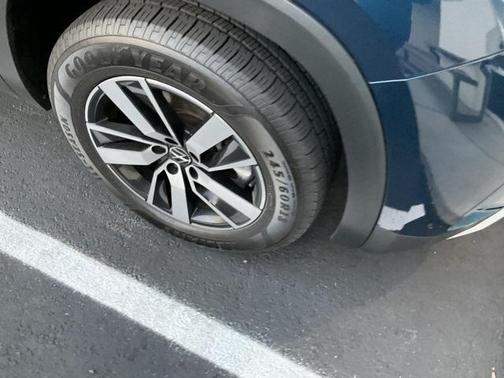 2022 Volkswagen Atlas 2.0T SE