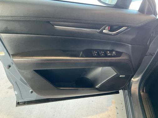 2024 Mazda CX-5 Carbon Edition