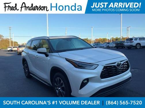 2021 Toyota Highlander XLE