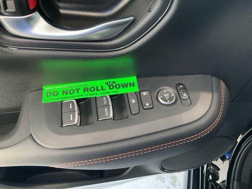 Deep Ocean Pearl 2026 Honda HR-V 2WD Sport