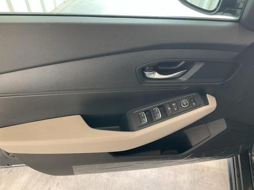 2025 Honda Accord LX 1.5T