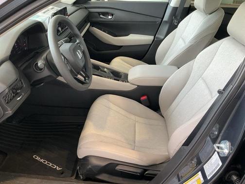2025 Honda Accord LX 1.5T