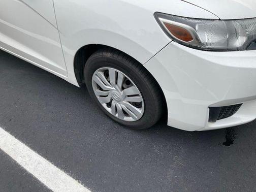 White Orchid Pearl 2015 Honda Fit LX