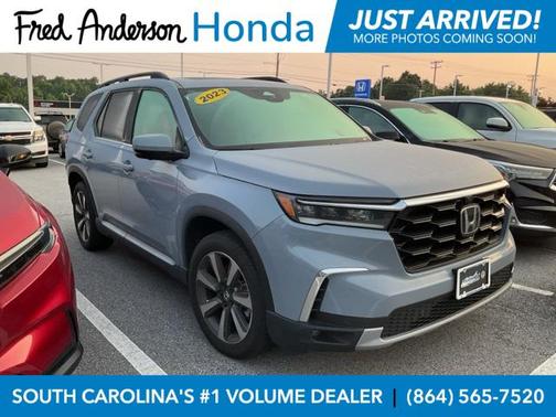 2023 Honda Pilot AWD Elite