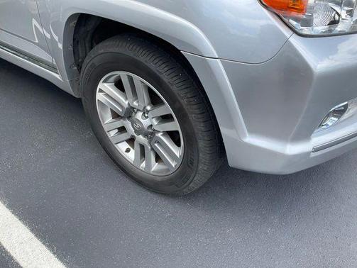 Classic Silver Metallic 2013 Toyota 4Runner Limited