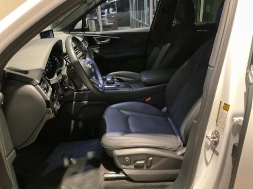 2017 Audi Q7 3.0T Premium