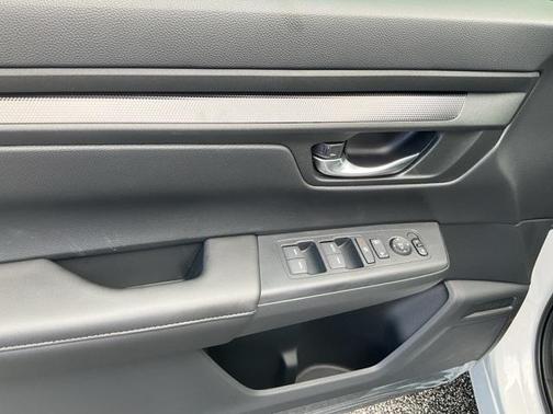 2025 Honda CR-V LX 2WD