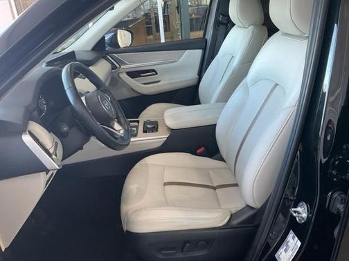 2024 Mazda CX-90 PHEV Premium Plus