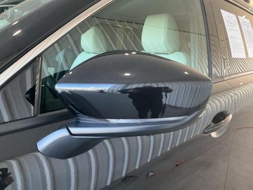 2024 Mazda CX-90 PHEV Premium Plus