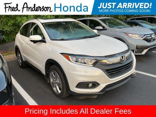Platinum White Pearl 2019 Honda HR-V EX