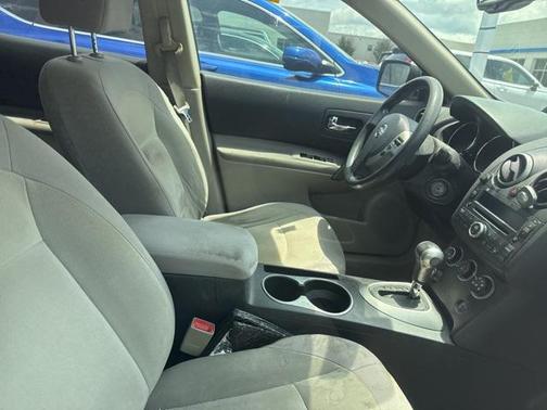 2010 Nissan Rogue S
