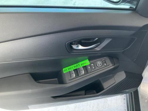 2025 Honda Accord LX 1.5T