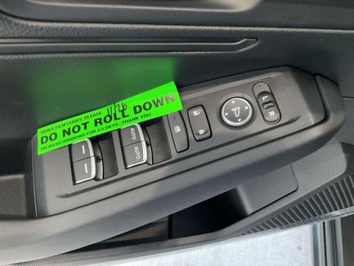 2025 Honda Accord LX 1.5T