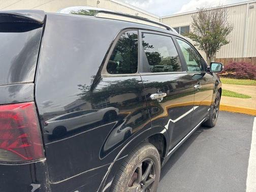 Ebony Black 2011 Kia Sorento SX