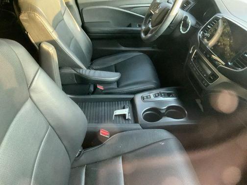 Platinum White 2023 Honda Passport AWD EX-L