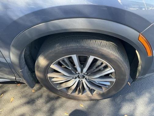 2024 INFINITI QX60 SENSORY