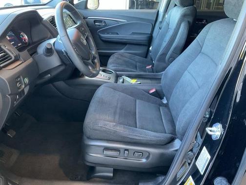 2022 Honda Pilot AWD Sport