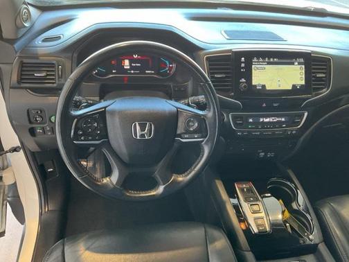 2021 Honda Pilot Touring 8-Passenger