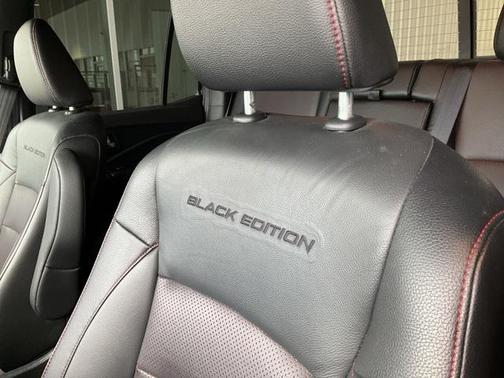 2022 Honda Ridgeline Black