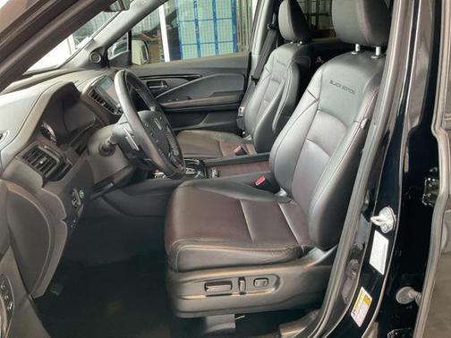 2022 Honda Ridgeline Black