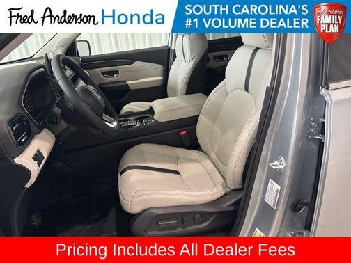 Solar Silver Metallic 2026 Honda Pilot Touring 8-Passenger