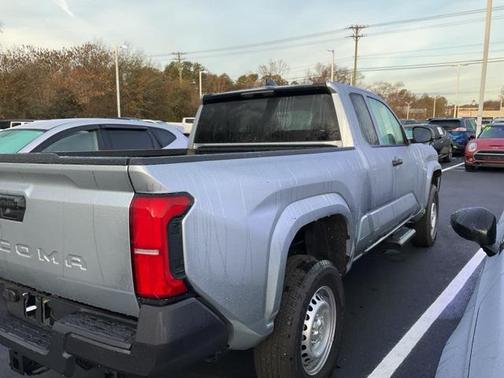 2025 Toyota Tacoma SR