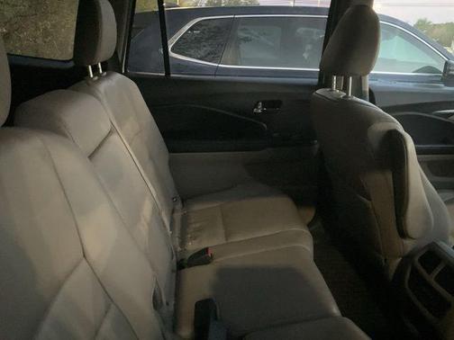 White Diamond Pearl 2016 Honda Pilot EX-L