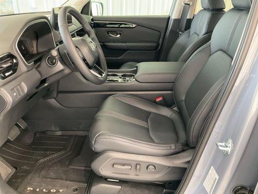 Sonic Gray Pearl 2026 Honda Pilot EX-L