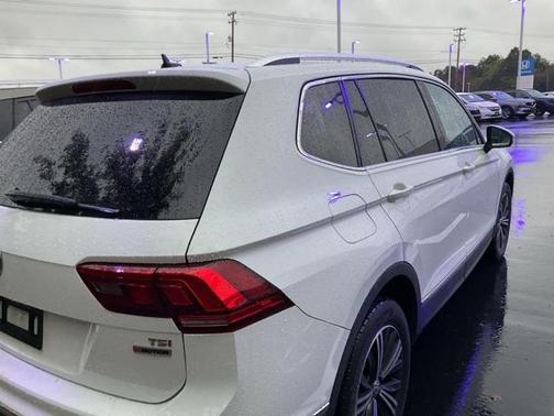 2018 Volkswagen Tiguan 2.0T SEL