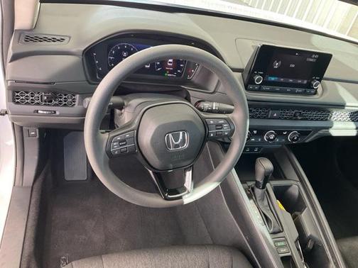 2023 Honda Accord LX 1.5T