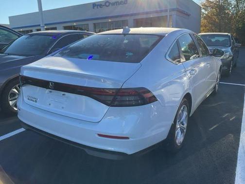 2023 Honda Accord LX 1.5T