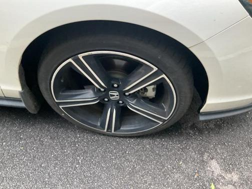 2023 Honda Accord Hybrid Base