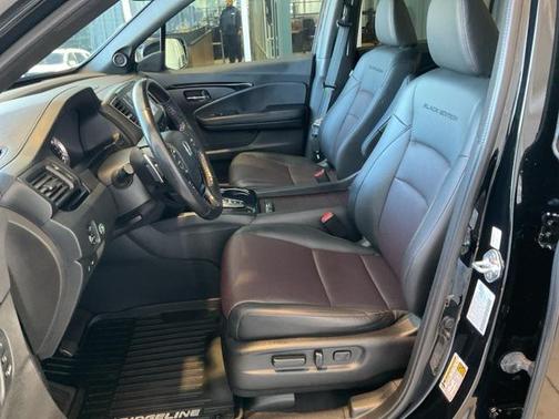 2023 Honda Ridgeline Black
