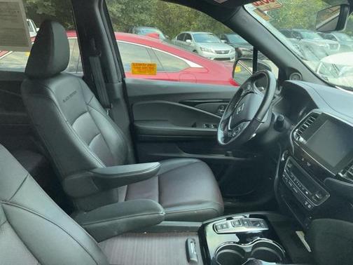 2023 Honda Ridgeline Black