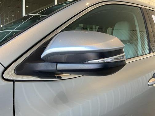 2017 Toyota Highlander LE