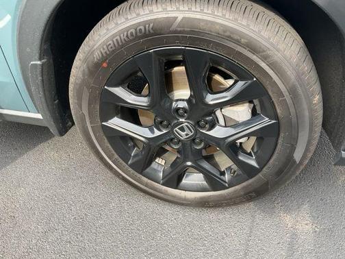 2024 Honda HR-V 2WD Sport
