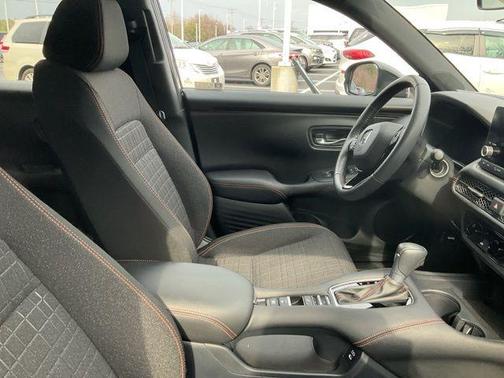 2024 Honda HR-V 2WD Sport