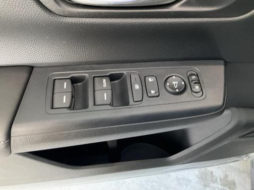 2026 Honda CR-V LX 2WD