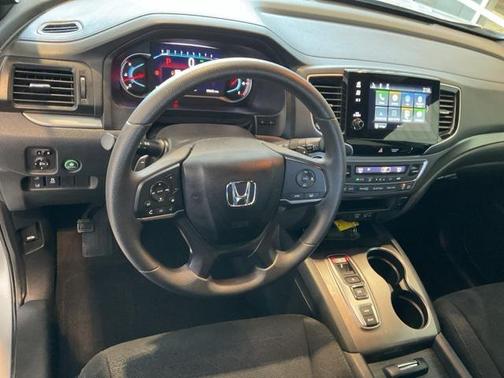 2022 Honda Pilot 2WD Sport