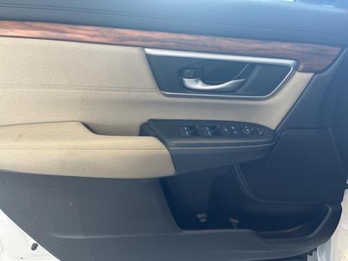 Platinum White 2022 Honda CR-V AWD EX