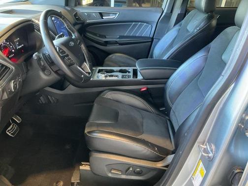 2022 Ford Edge ST